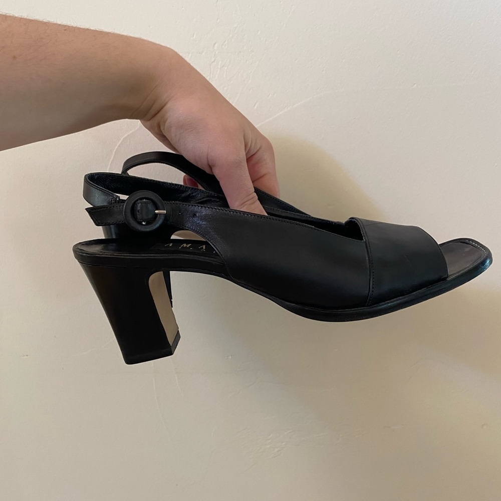 AMALFI ITALY SLING BACK SQUARE TOE BLACK LEATHER VINTAGE HEELS SIZE 8.5 AA